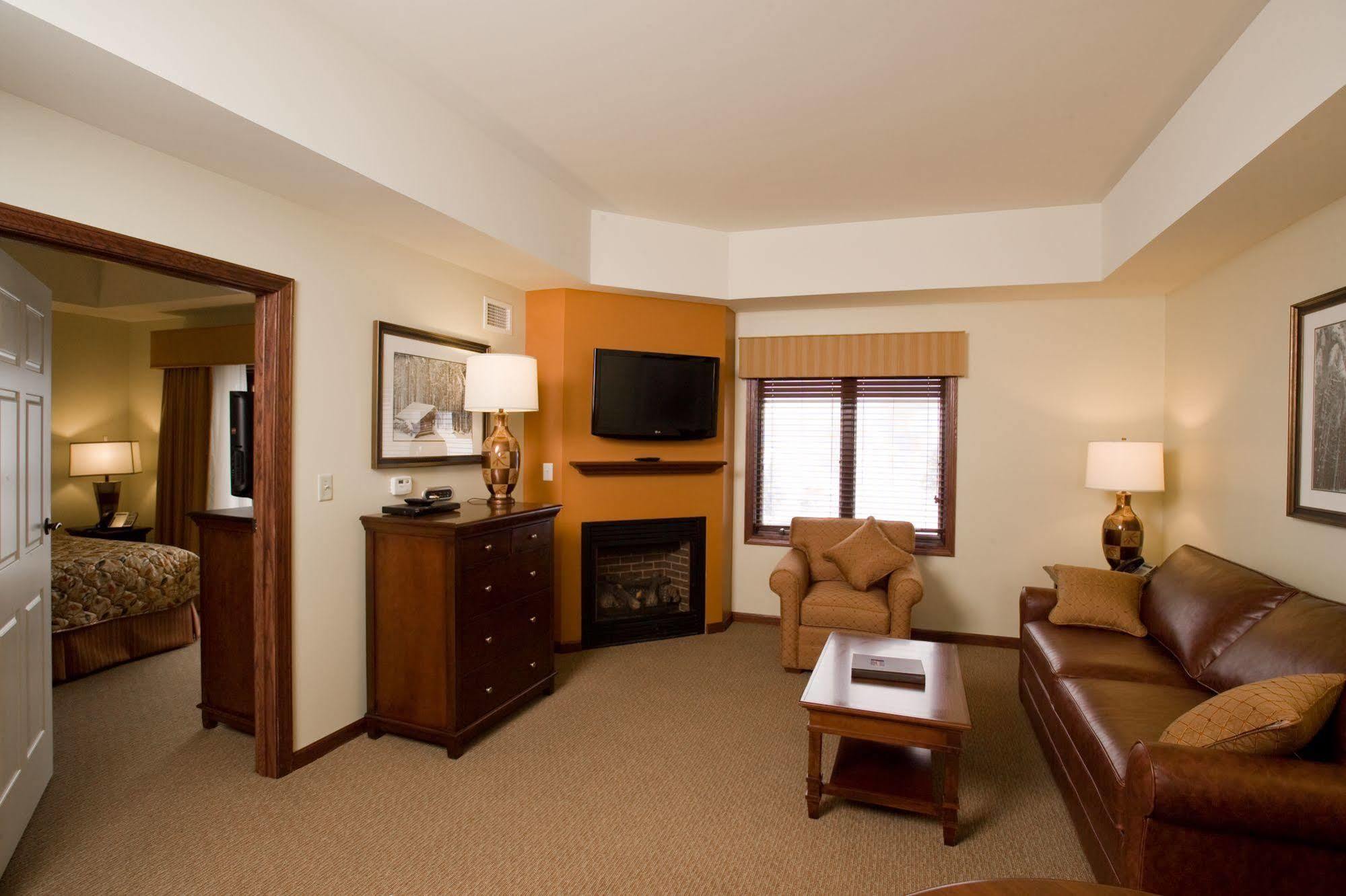 Hotel The Tamarack Ellicottville Exterior foto